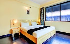 Hotel Kadamb Residency Khar Mumbai