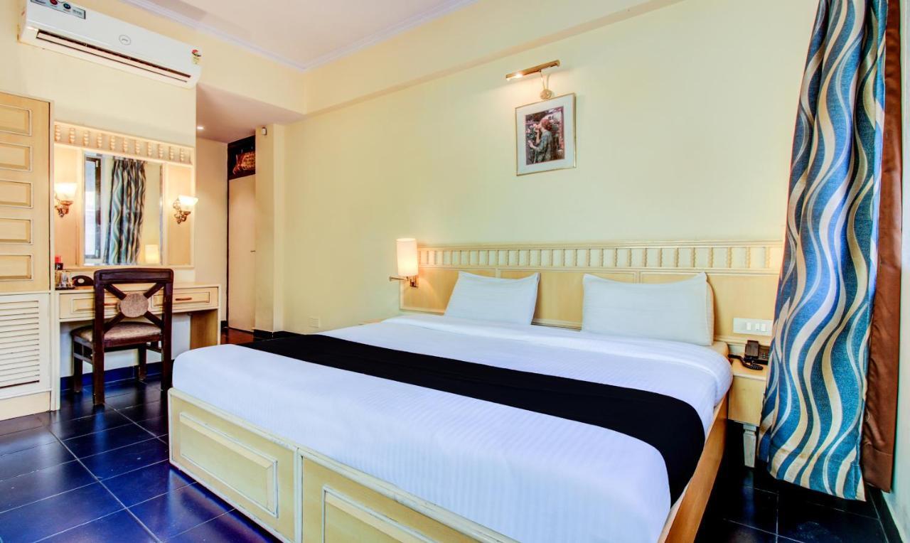Hotel Kadamb Residency Mumbai Exterior photo