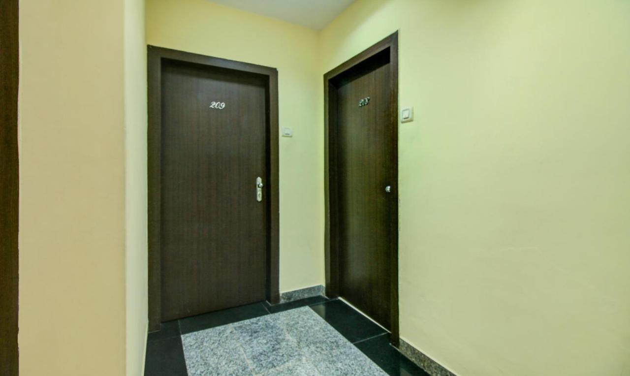 Hotel Kadamb Residency Mumbai Exterior photo